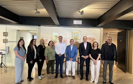 High Commissioner Sinanyan commended the consistent support of the Décines-Charpieu City Hall and City Council for issues related to Armenia and the Armenian people